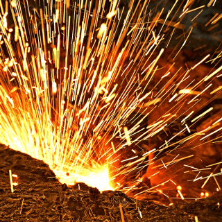 石炭酸って知っていますか？ 樹脂を超えた、古くて新しいPF材