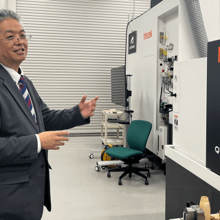 “少し先”のプラスチック技術をつくり、社会で機能するかたちへ―工学院大学 西谷要介教授とともに進める、プラスチック開発のこれから-ともつくニュース